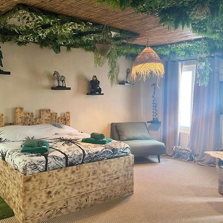 생트마리들라메르 La Jungle De Sissy B&B 외부 사진